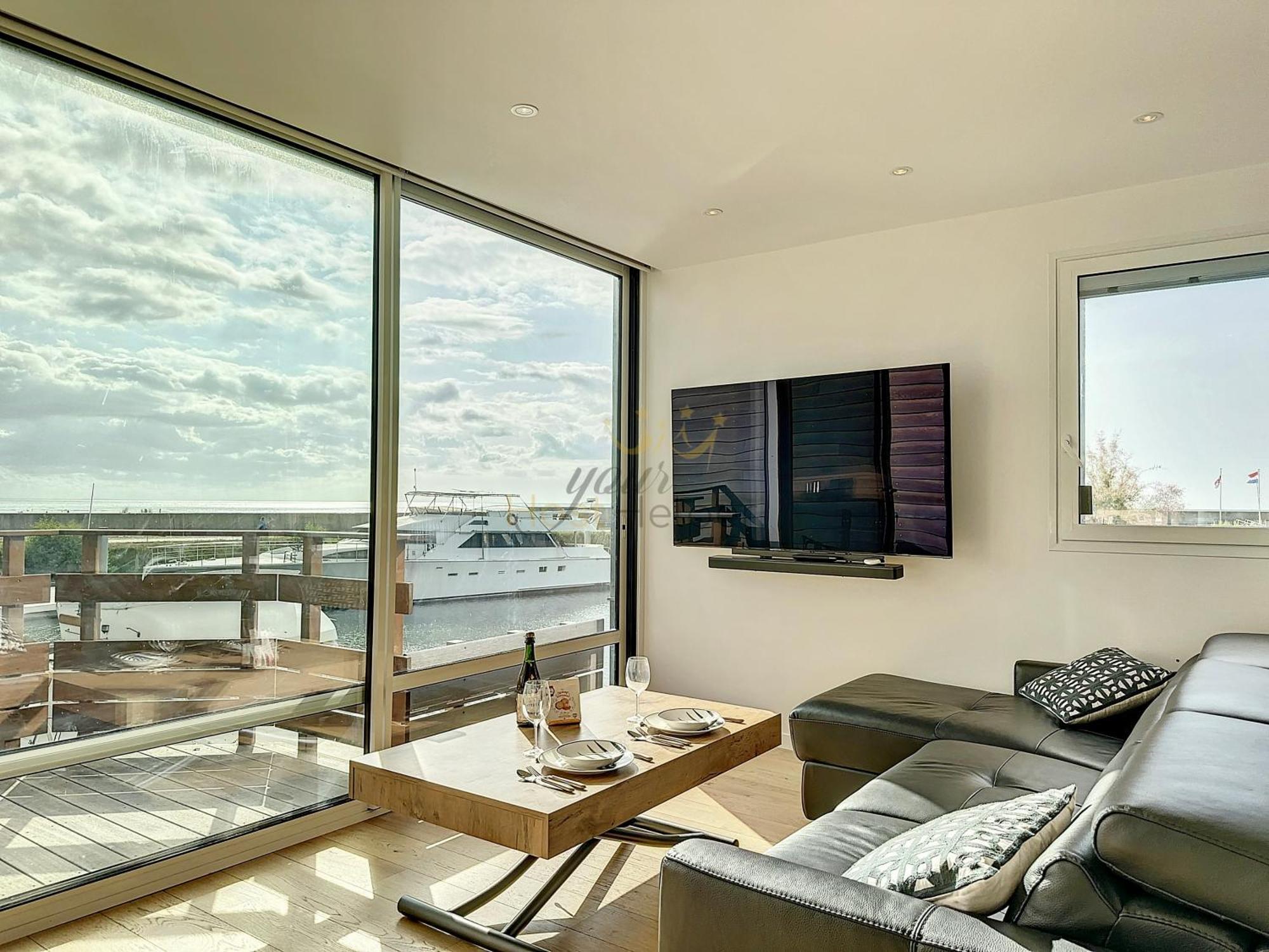 Le Yacht Yourhosthelper Довиль Экстерьер фото